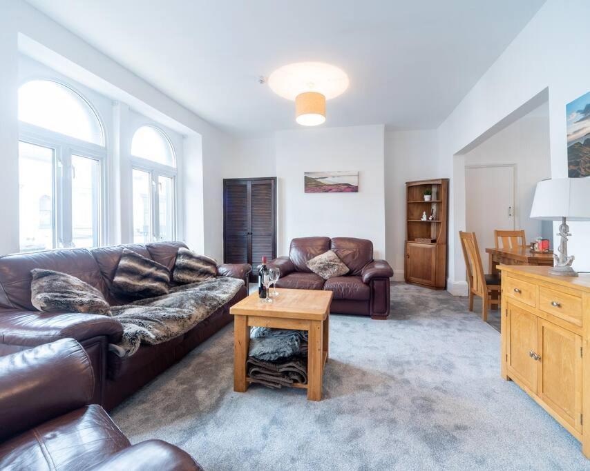 Oystermouth Mumbles View - Free Parking 아파트 외부 사진
